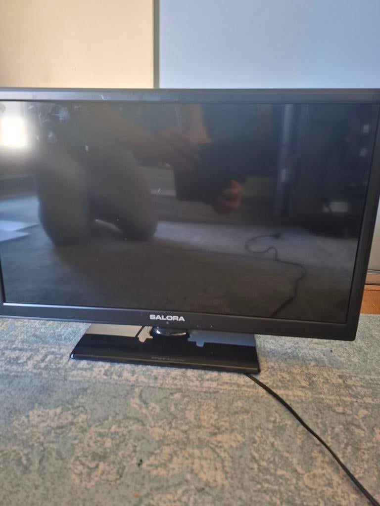 Salora TV 59 cm - Zo goed als nieuw, incl. afstandsbediening, LED, 50 Hz, Zo goed als nieuw, 40 tot 60 cm