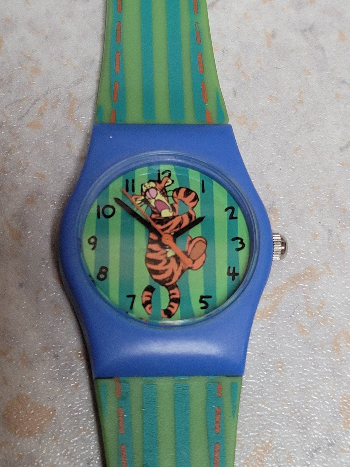 Timex Disney Winnie de Poeh Tijgertje horloge, Sieraden, Tassen en Uiterlijk, Horloges | Kinderen, Gebruikt, Jongen of Meisje