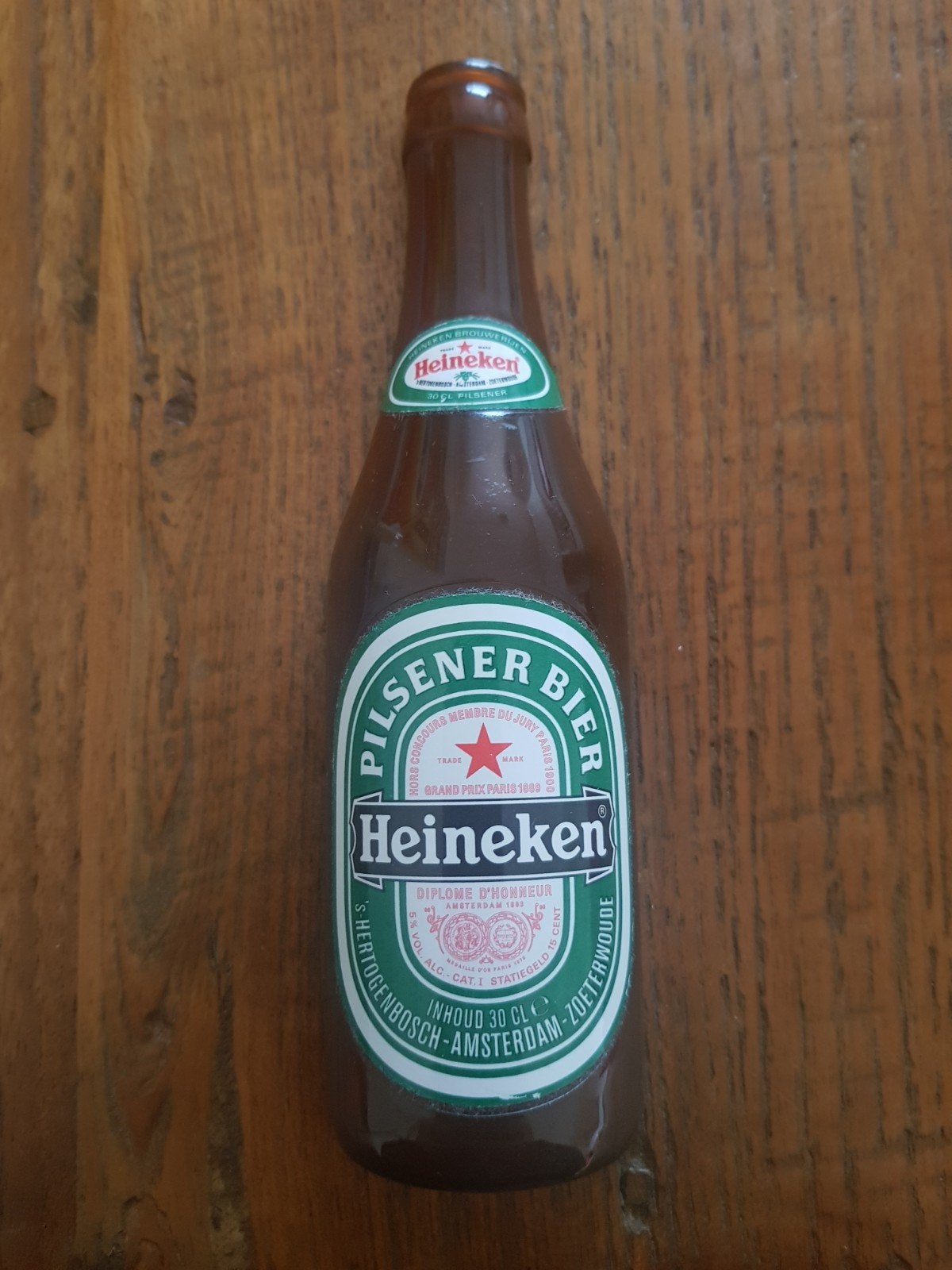 Vintage Heineken flesopener – retro bruin pijpje, Verzamelen, Ophalen of Verzenden, Flesopener, Heineken