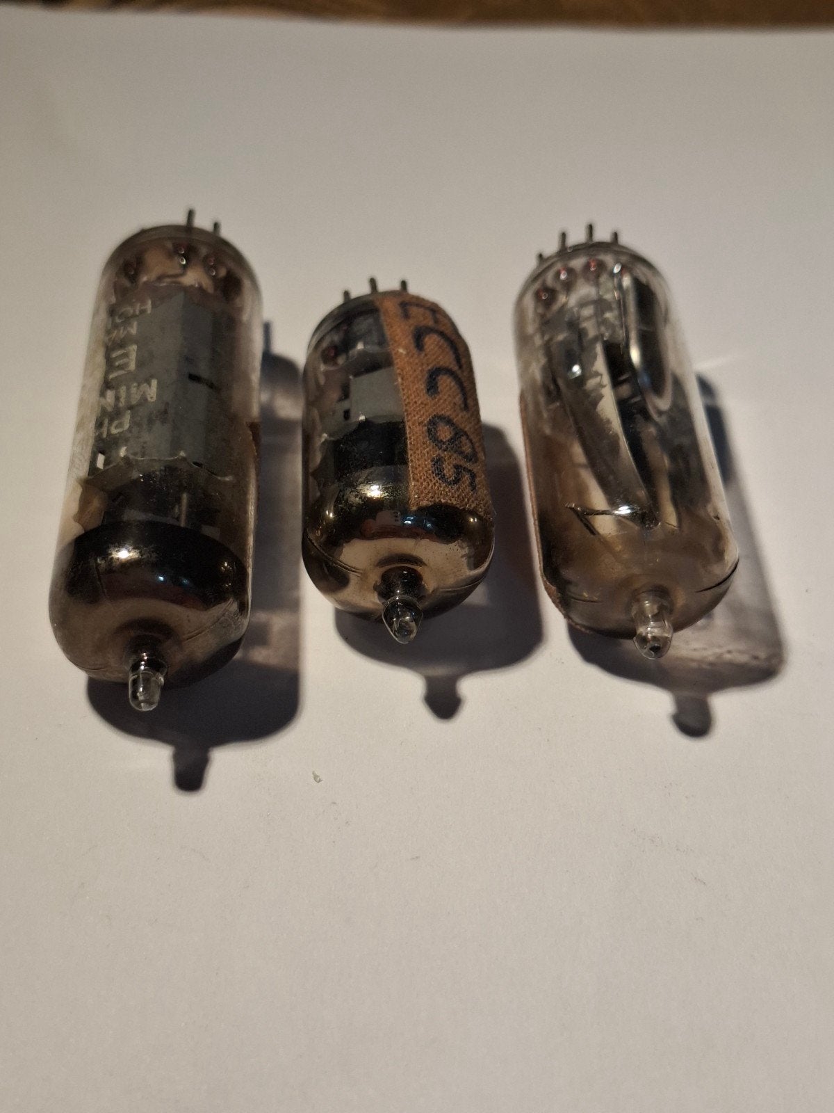 Vintage radiobuizen: EL84, ECC85, EM80 - Philips/Miniwatt, Ophalen of Verzenden, Gebruikt