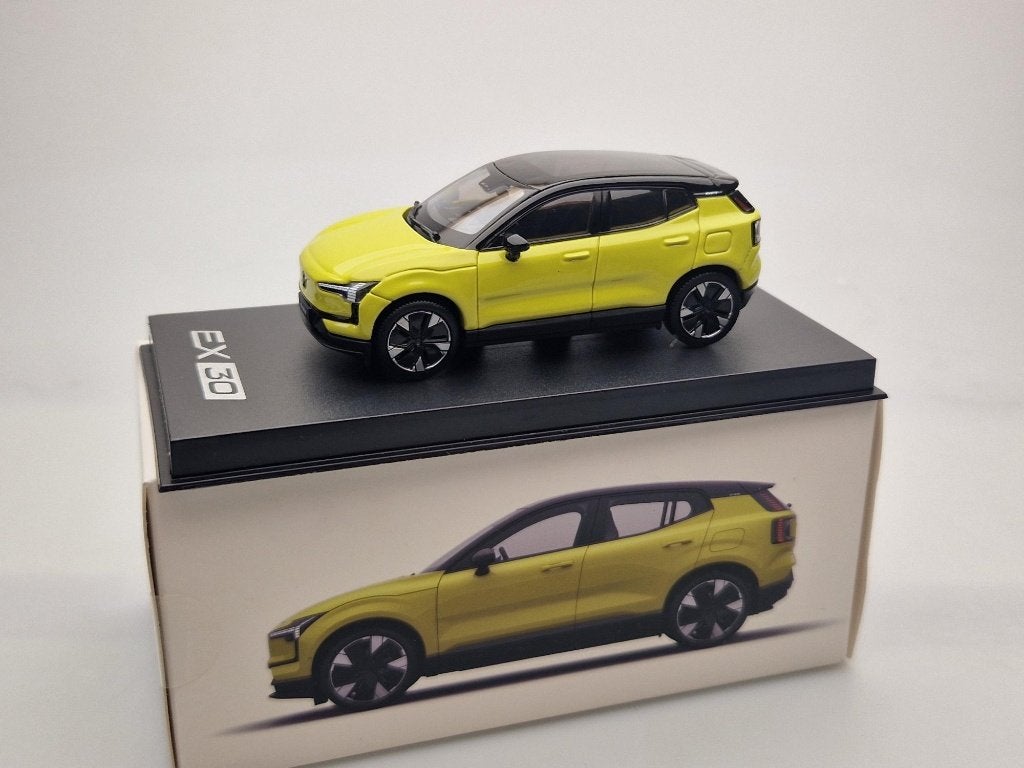 1:43 Volvo EX30 - 2026 - Moss Yellow NIEUW!, Overige merken, Auto, Nieuw, Ophalen of Verzenden