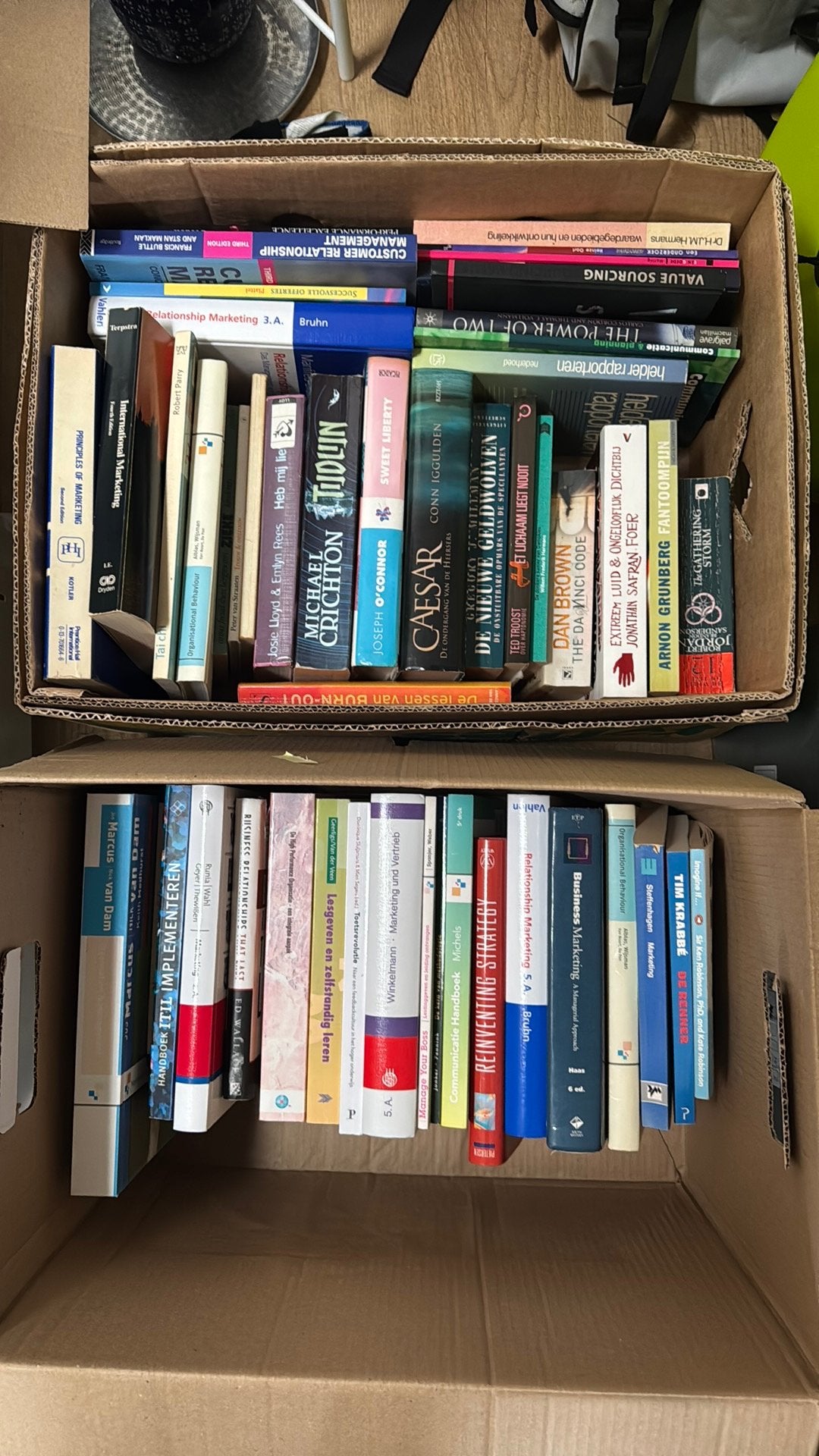 2 dozen boeken - divers, Ophalen, Zo goed als nieuw