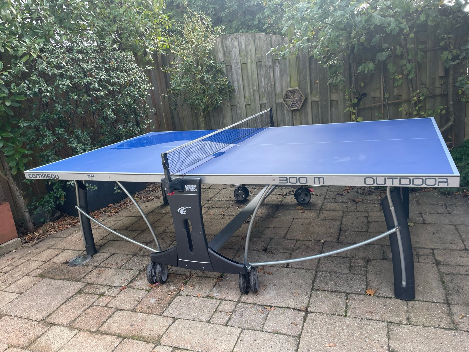 Cornilleau Tafeltennistafel - Inklapbaar & Verrijdbaar, Sport en Fitness, Ophalen, Gebruikt, Tafel Outdoor, Inklapbaar