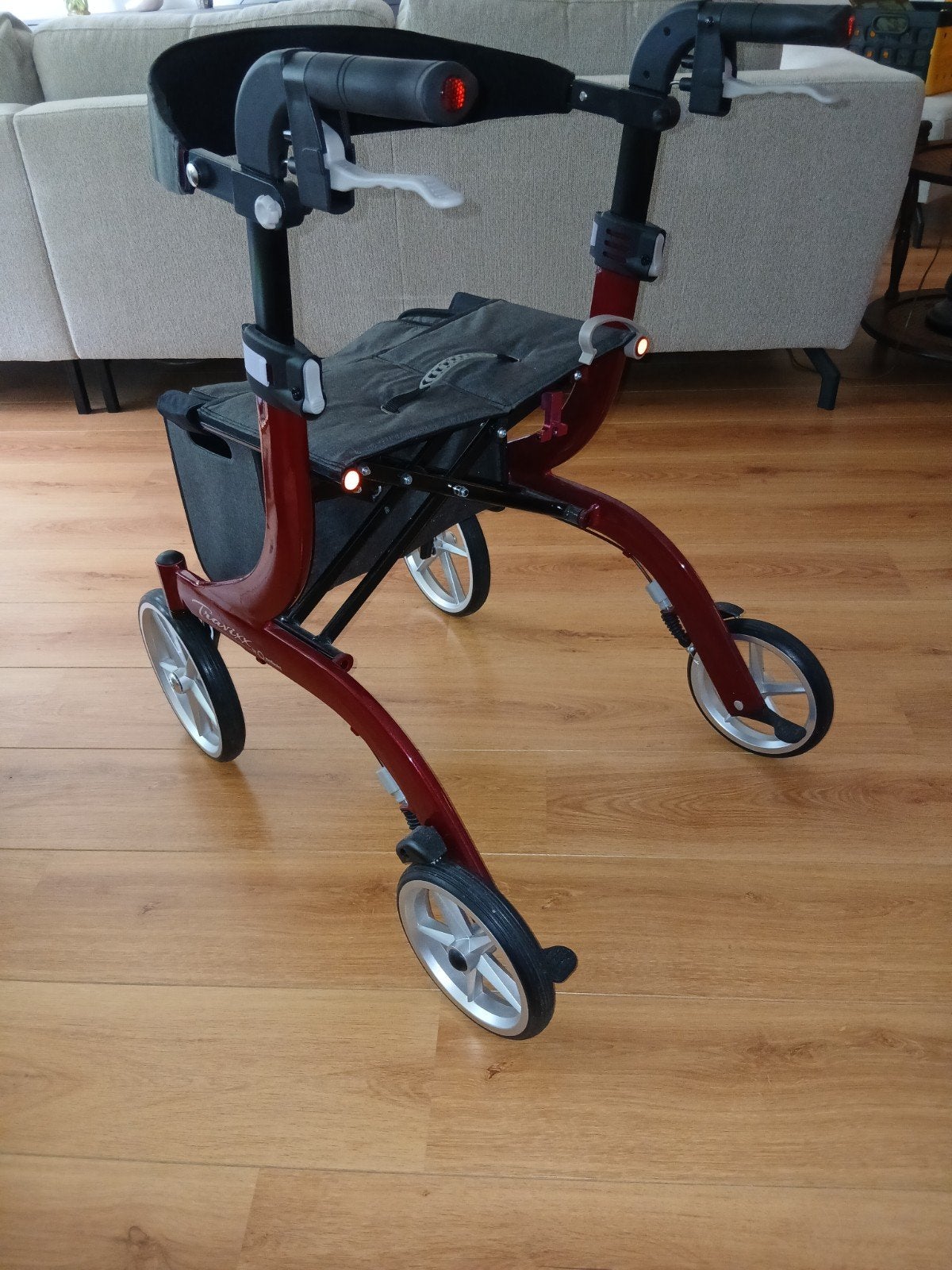 Rollator Travixx Deluxe, Diversen, Ophalen of Verzenden, Lichtgewicht, Nieuw