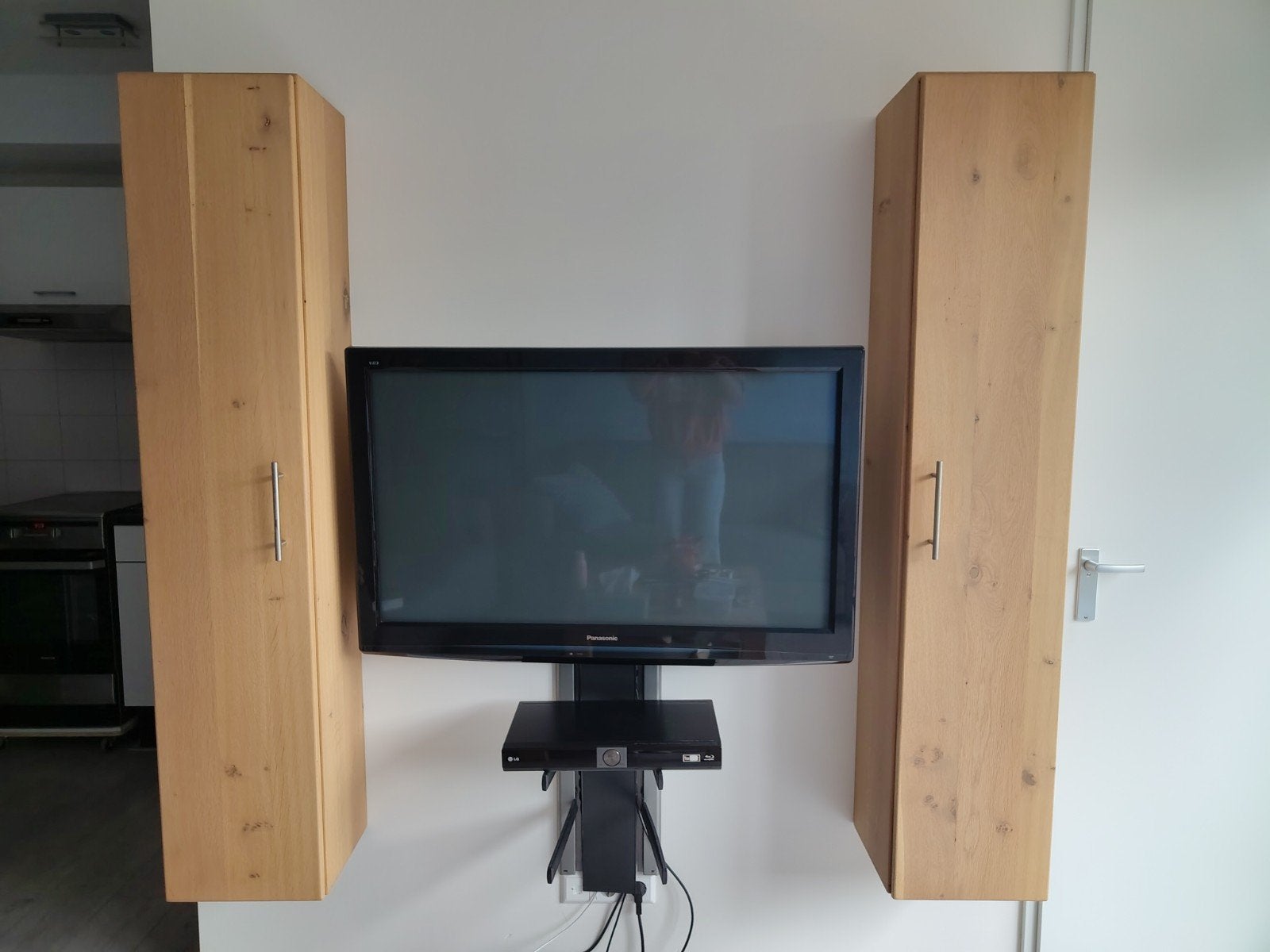 2 Hoge eikenhouten wandkasten met planken timmerman werk, Ophalen, Eikenhout, Minder dan 150 cm, 150 tot 200 cm