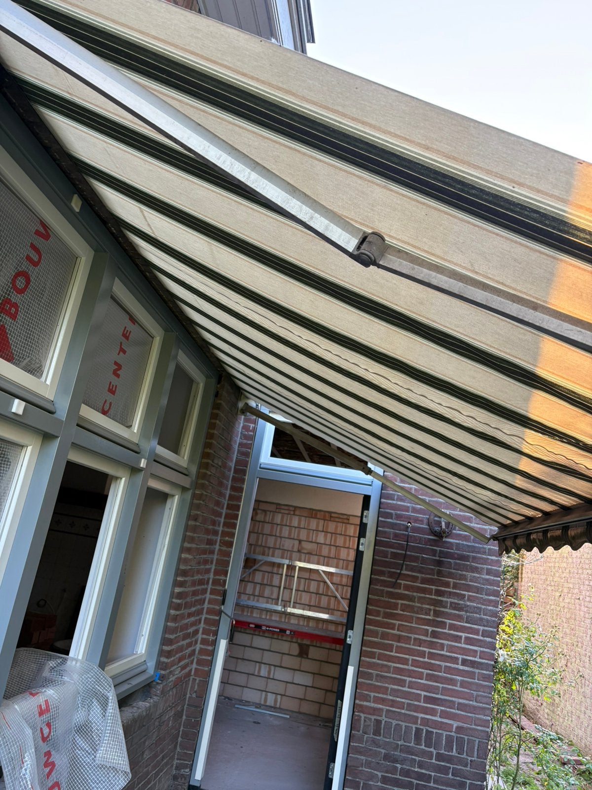 Zonneluifel, Tuin en Terras, Zonneschermen, Ophalen, Zo goed als nieuw, Knikarmscherm