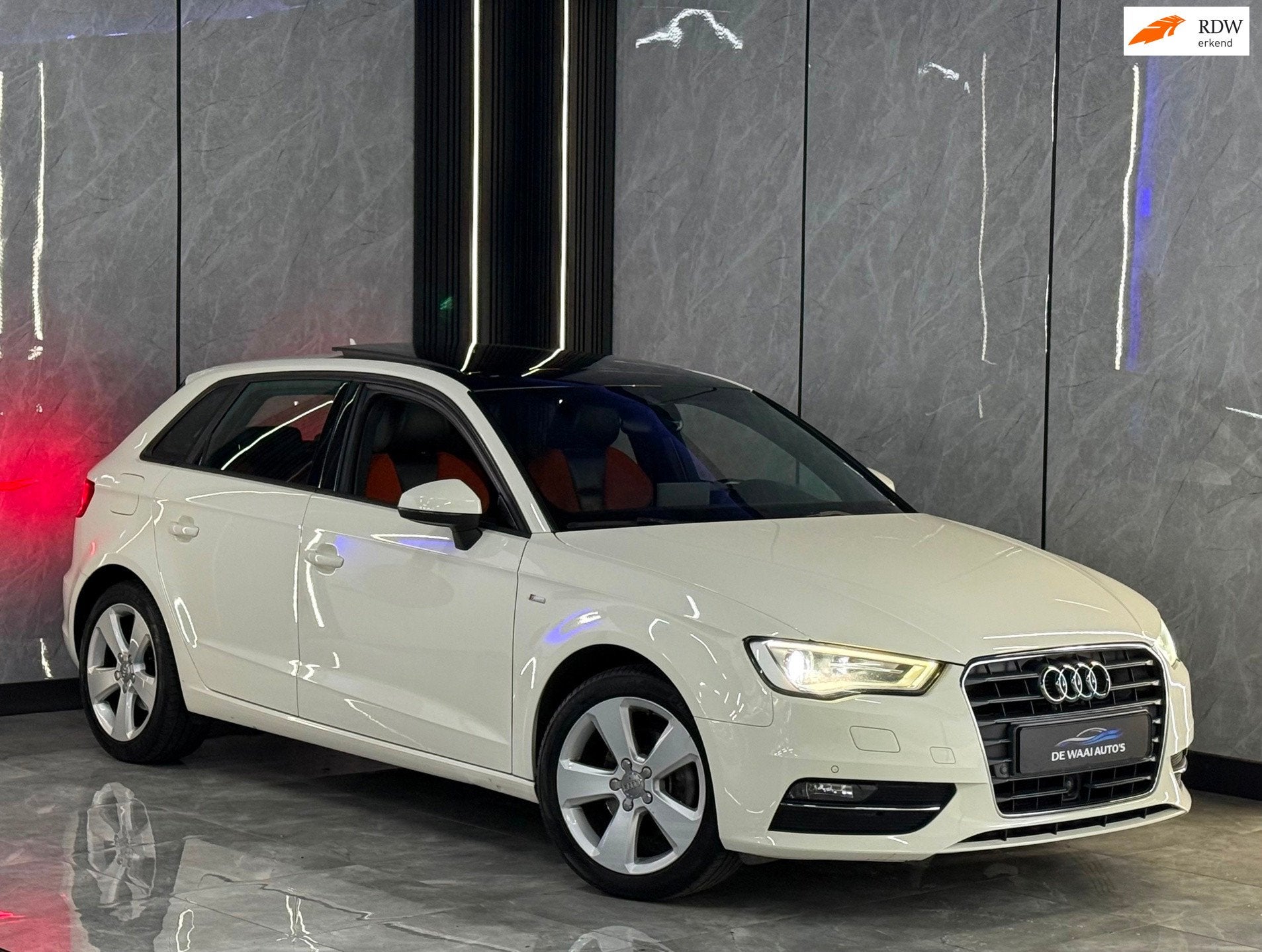 Audi A3 Sportback 1.4 TFSI Ambition S-Line |Pano|Keyless|Vol, Auto's, Audi, Euro 5, Gebruikt, Automatische klimaatregeling, Leder