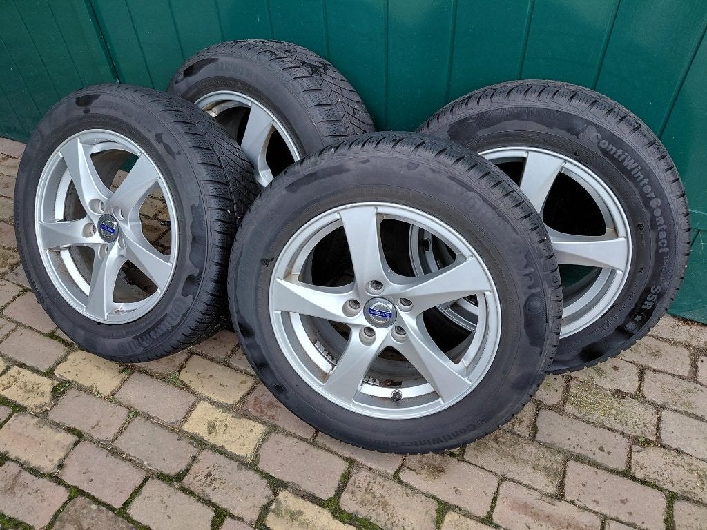 Volvo 16 inch LM velgen & winterbanden (& sneeuwkettingen), Ophalen, Gebruikt, 16 inch, Banden en Velgen