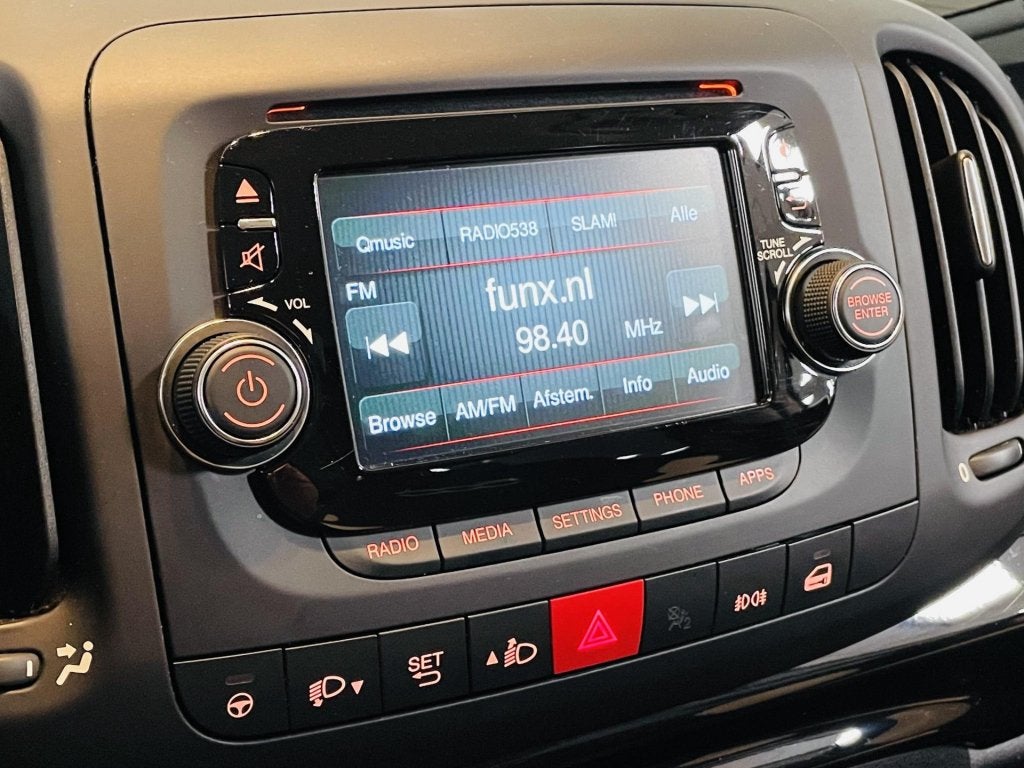 Citroen Jumper achteruitrijcamera met inbouw Uconnect 5'', Auto diversen, Niet ingevuld, Niet ingevuld, Nieuw, Ophalen of Verzenden