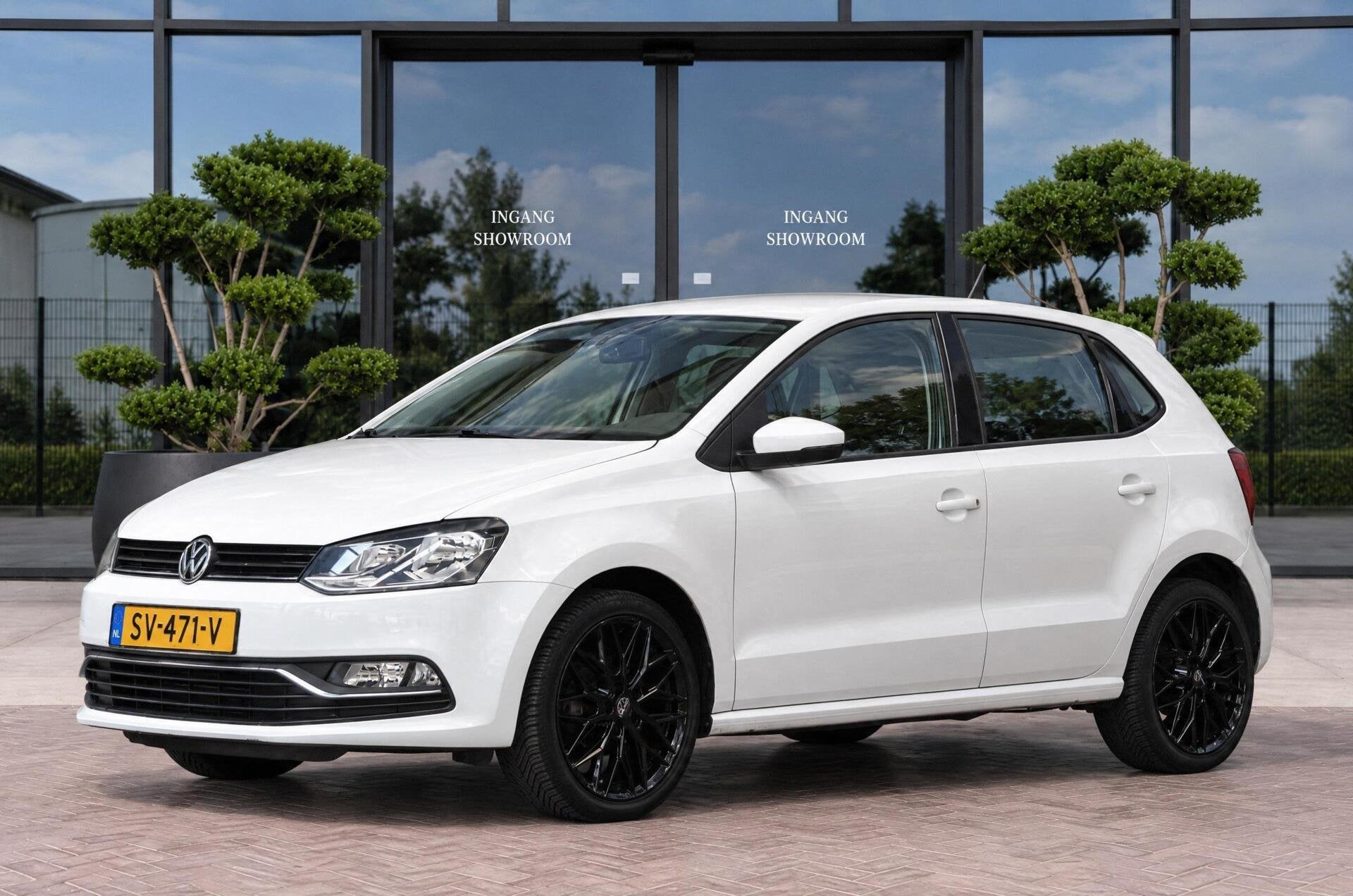 Volkswagen Polo 1.2 TSI Comfortline AIRCO | CRUISE | BLUETOO, Auto's, Stof, Euro 6, 4 cilinders, Wit