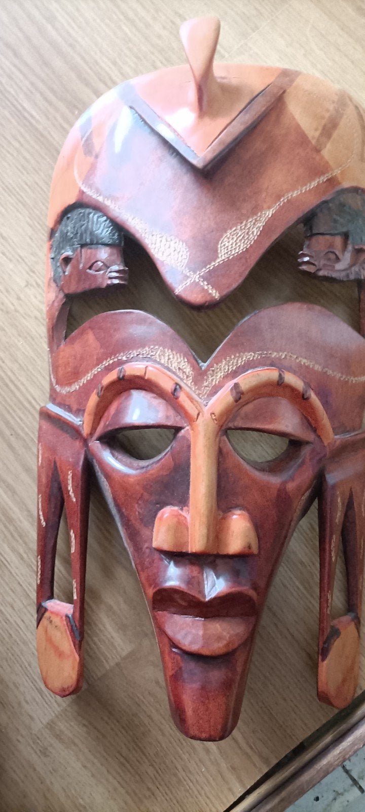 Houten Afrikaans Masker - Handgesneden uit Kenia, Gesneden, Bruin, Afrika, Masker