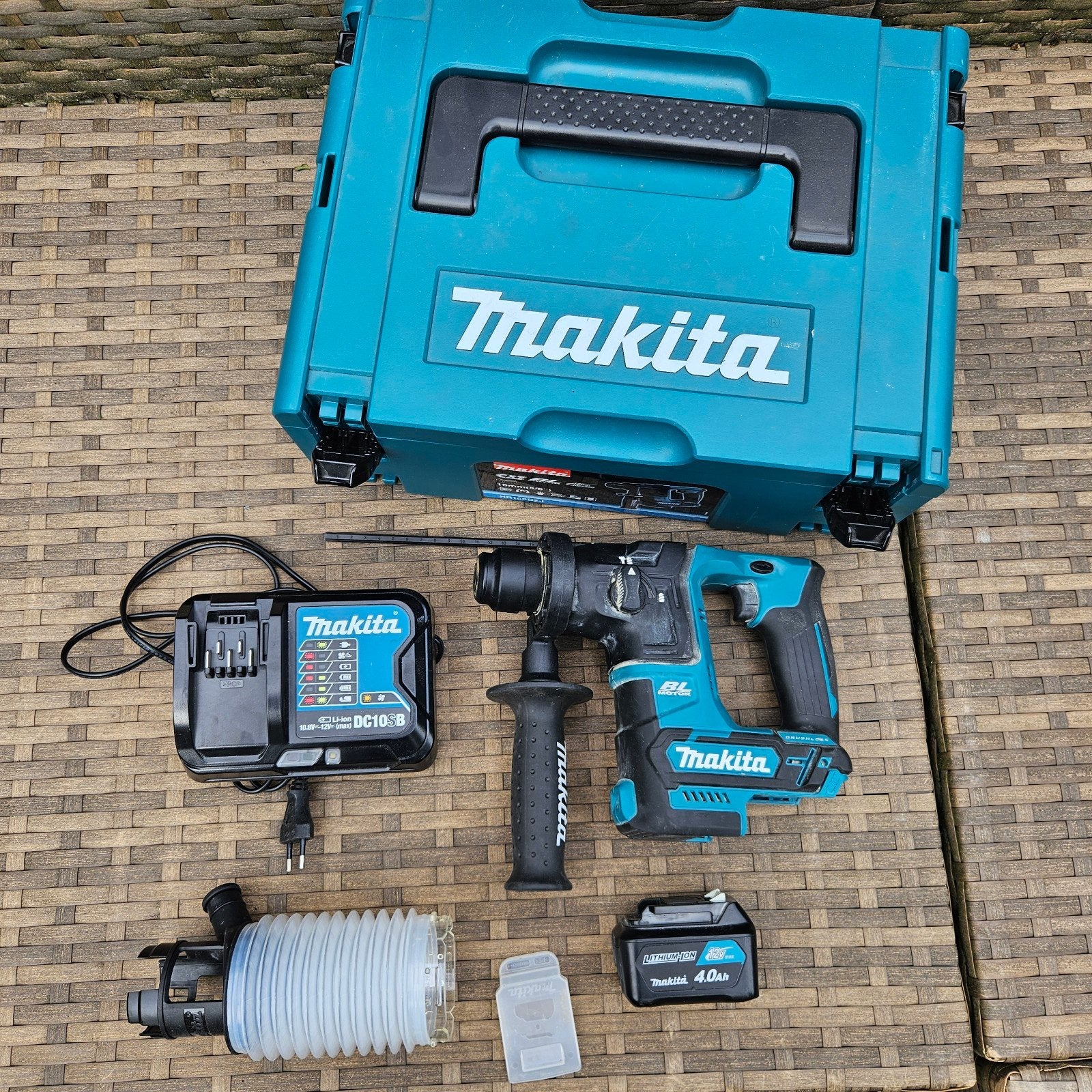 Makita HR166DZJ Boorhamer Set klopboor - Mbox 2, 4Ah accu's,, 600 watt of meer, Boor- en/of Breekhamer, Ophalen of Verzenden, Zo goed als nieuw