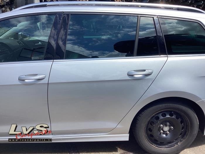 Portier 4Deurs links-achter van een Volkswagen Golf (LA7W), Auto-onderdelen, Carrosserie en Plaatwerk, Gebruikt, -, -, Ophalen of Verzenden