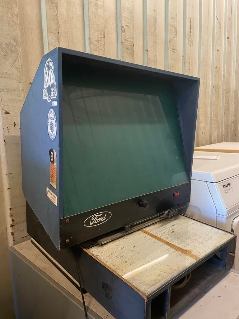 Een microfiche viewer, Ophalen, Gebruikt