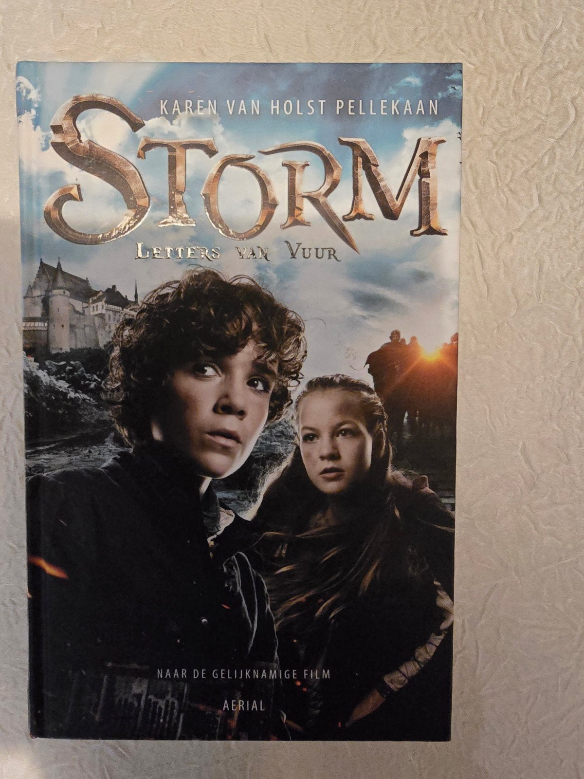 Storm: Letters van Vuur - Boek gebaseerd op de film, Ophalen, Zo goed als nieuw, Karen van Holst Pellekaan, Nederland