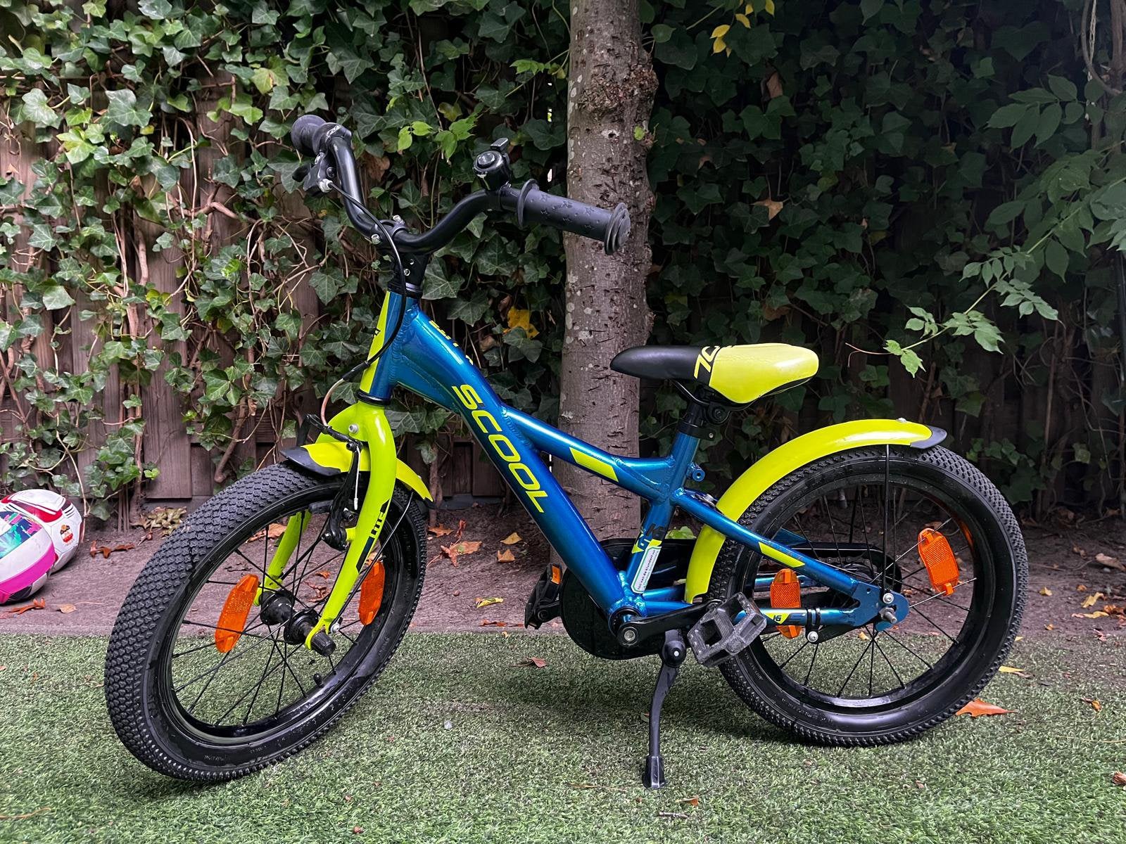 S’COOL XXlite 16 inch kinderfiets – Blue/Lime, Ophalen, Zo goed als nieuw, 16 tot 20 inch