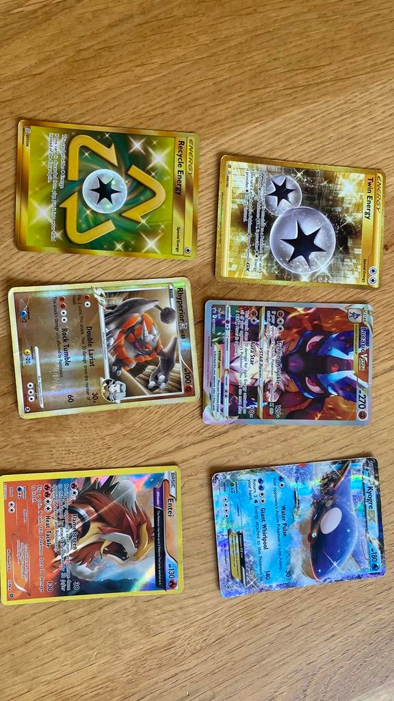 Mooie oude pokemonkaarten, Ophalen of Verzenden, Gebruikt, Meerdere kaarten