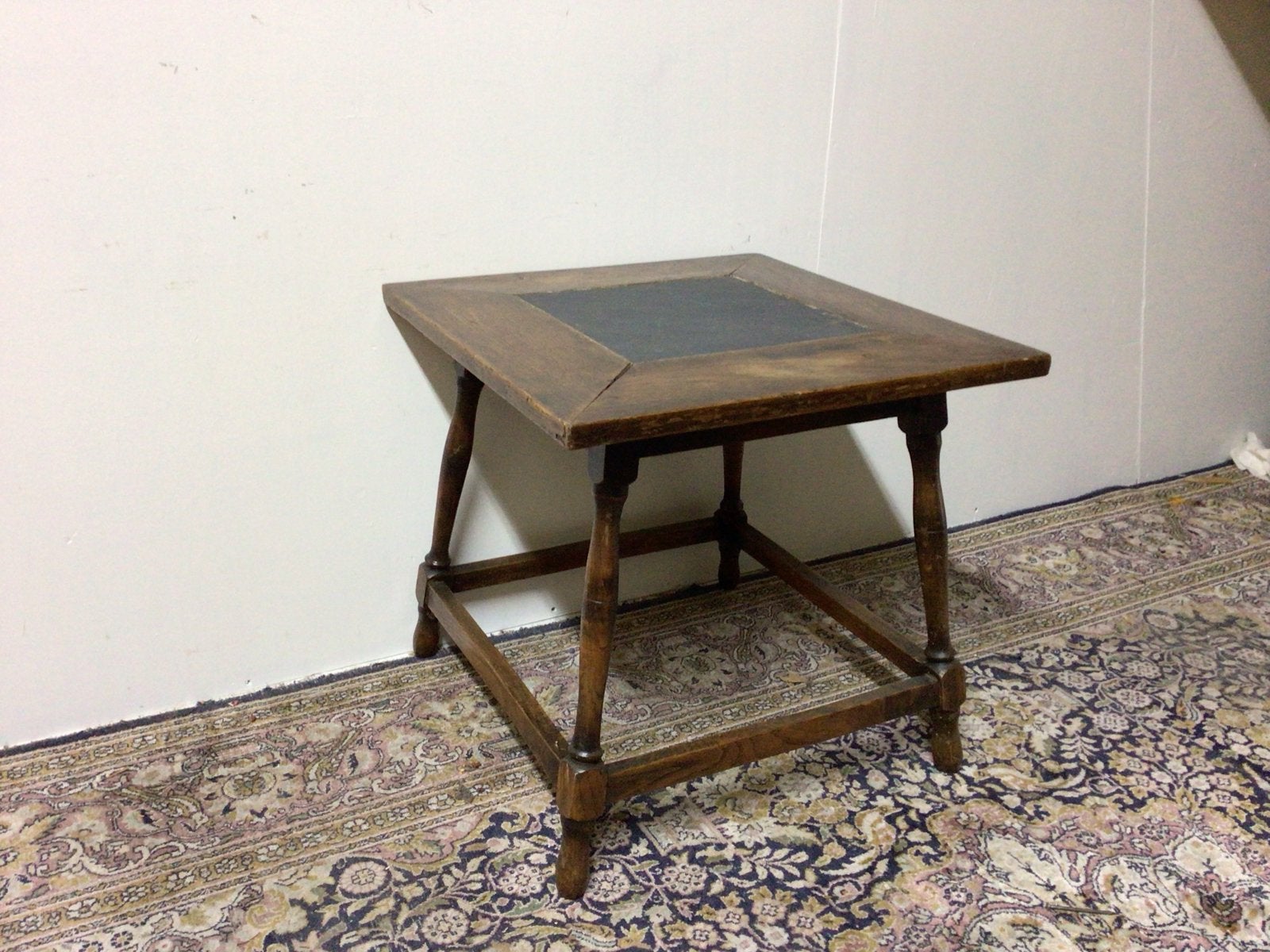 Antieke houten bijzettafel met stenen blad, Ophalen of Verzenden