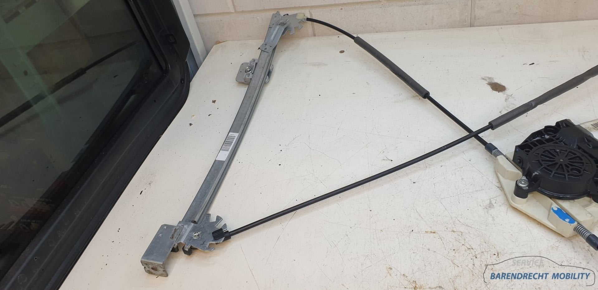 Raammechanisme links voor LV Beetle cabriolet 1y1959801 raam, Gebruikt, Volkswagen, Volkswagen AG, Berliner Ring 2
38440  Wolfsburg, DE