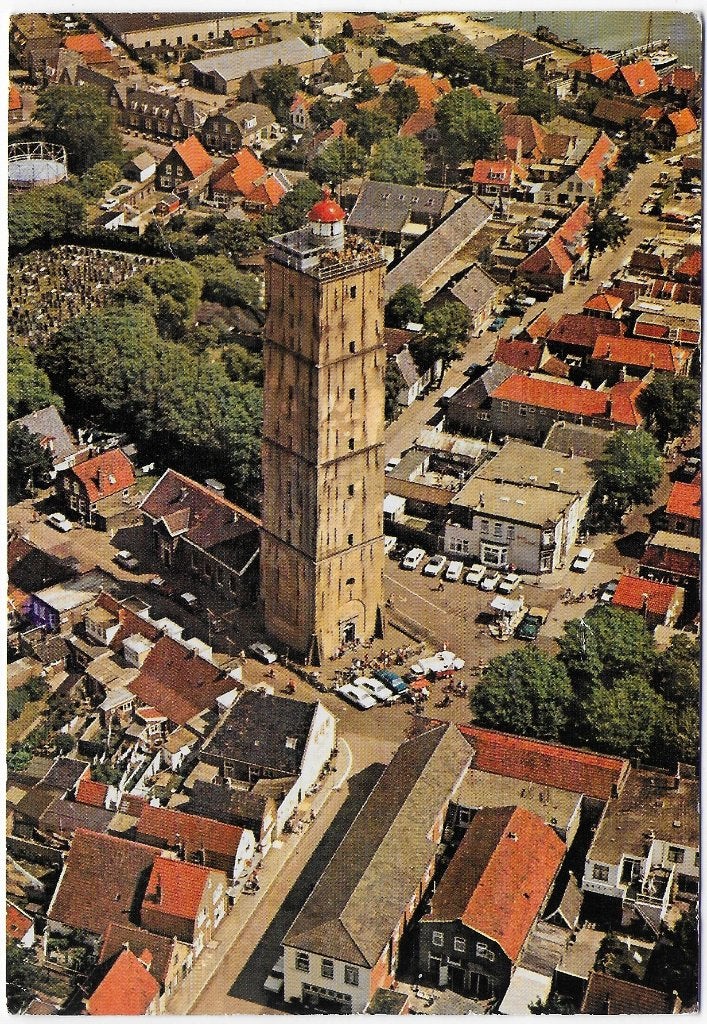 West Terschelling Brandaris Gelopen Ansichtkaart ( B4704 ), Ophalen of Verzenden, 1980 tot heden, Gelopen, Waddeneilanden