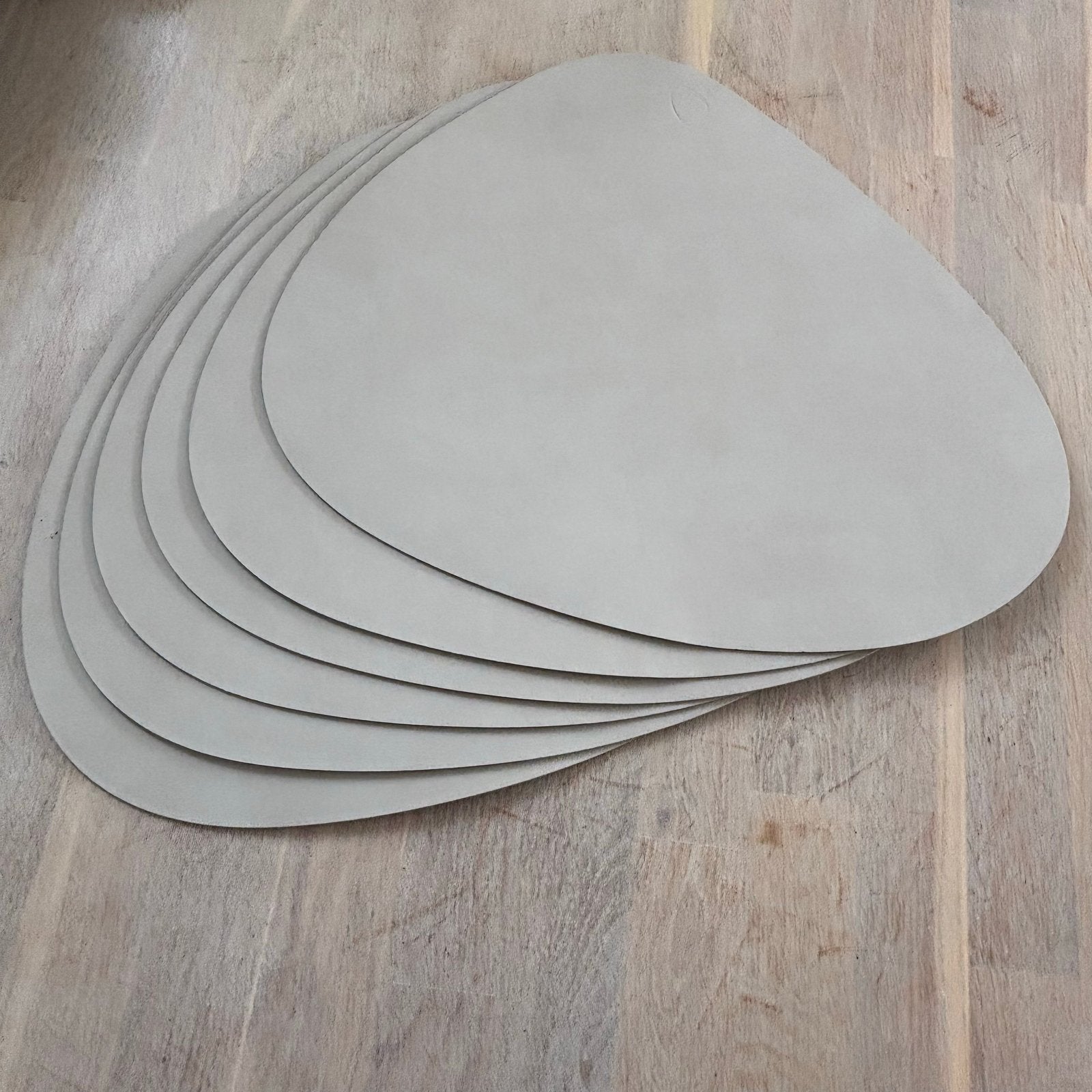 Set van 6 Lind DNA Curve Nupo placemats - Oyster White, Gebruikt, Ophalen of Verzenden, Natuurlijk materiaal, Wit