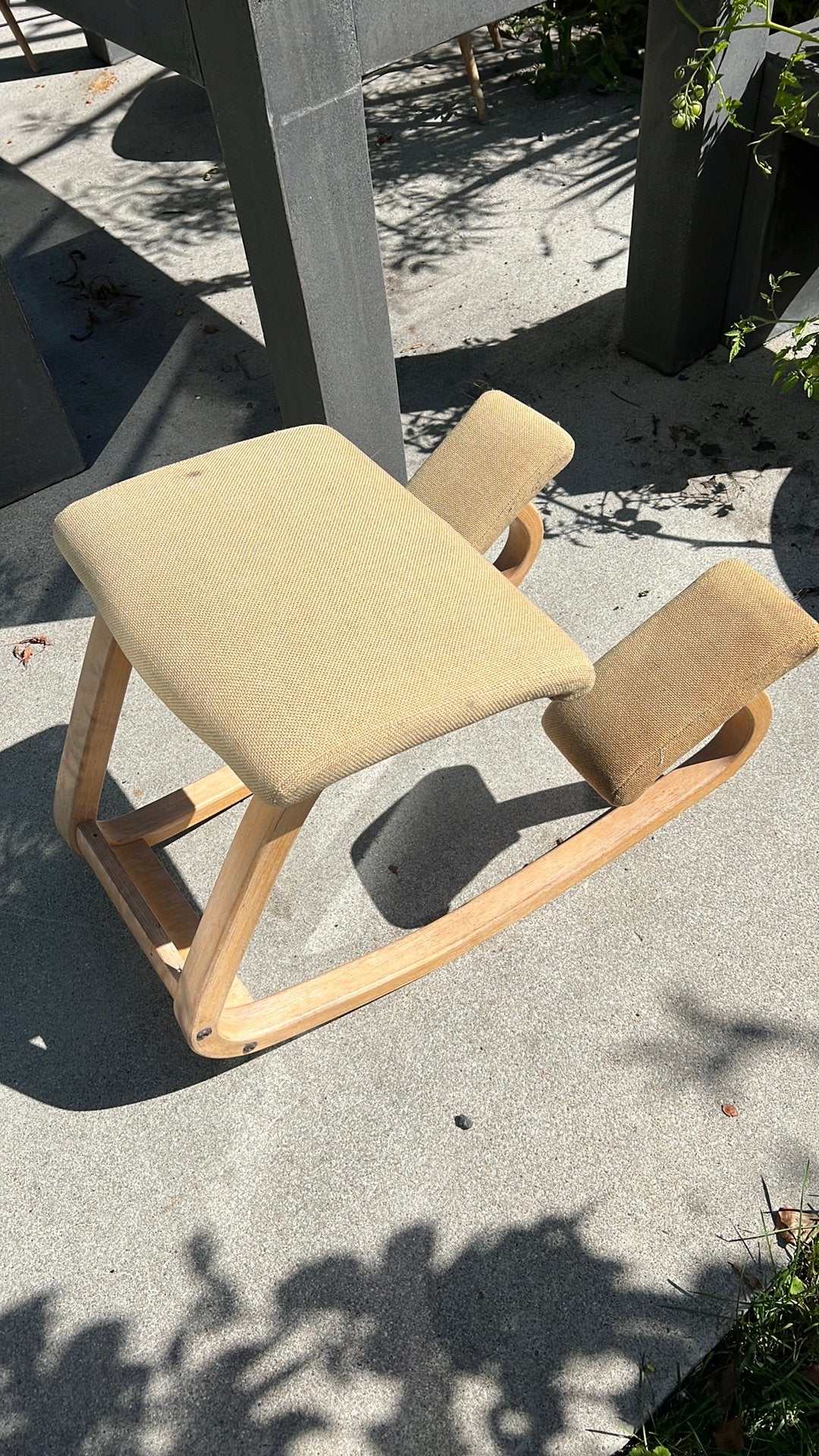 Design storl Peter Opsvik voorheen Stokke nu Varier, Ophalen, Gebruikt, Scandinavisch retro design, Bruin