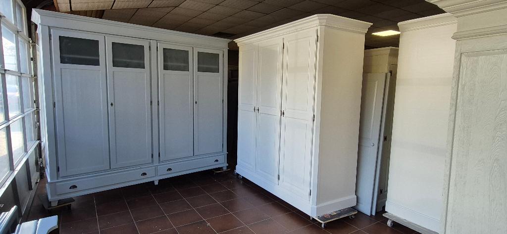 Slaapkamerkasten brocante garderobe eiken kasten kledingkast, Huis en Inrichting, Kasten | Kledingkasten, Ophalen, 25 tot 50 cm