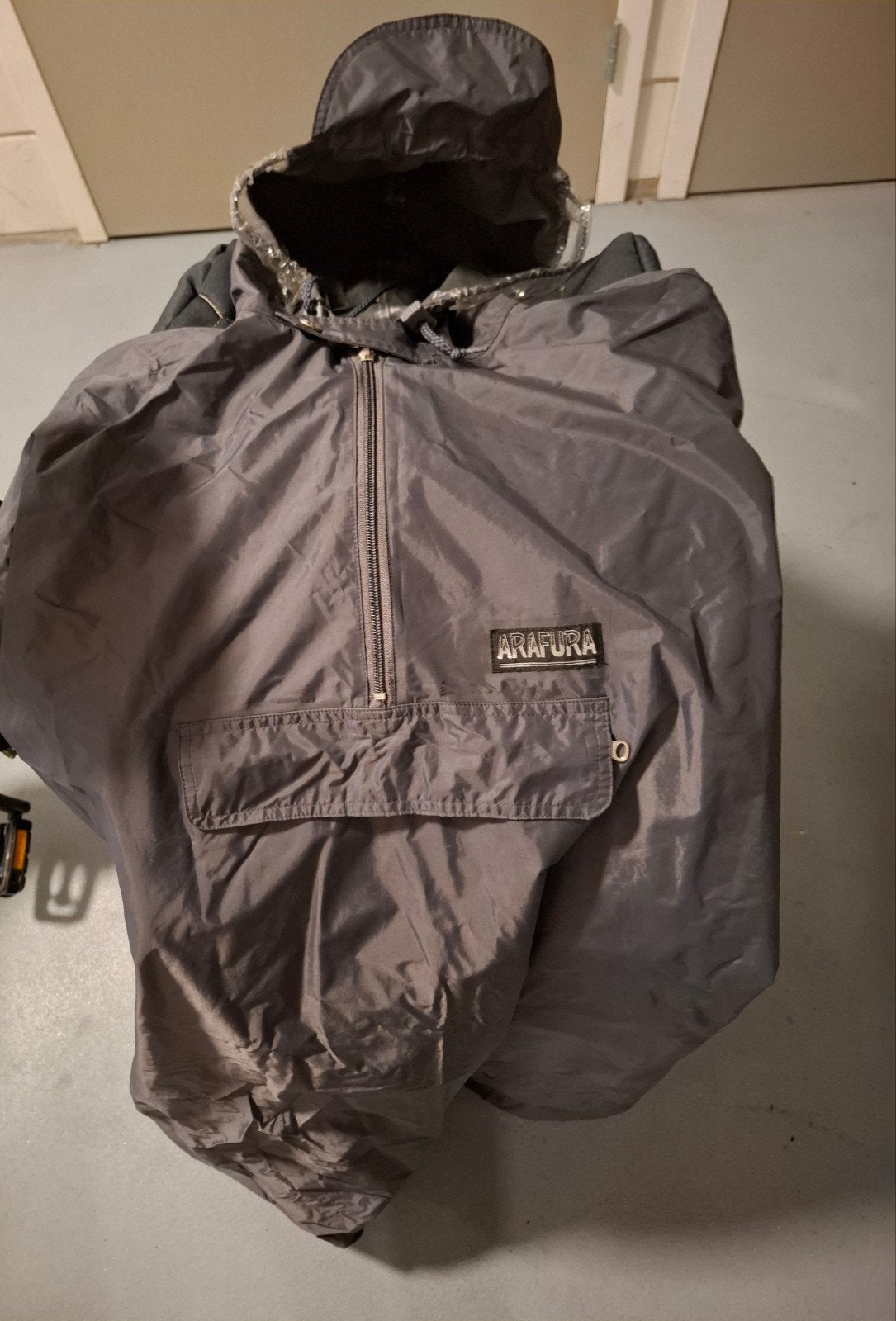 Grijze regenponcho XL voor op de fiets - Arafura, Ophalen, Regenjas