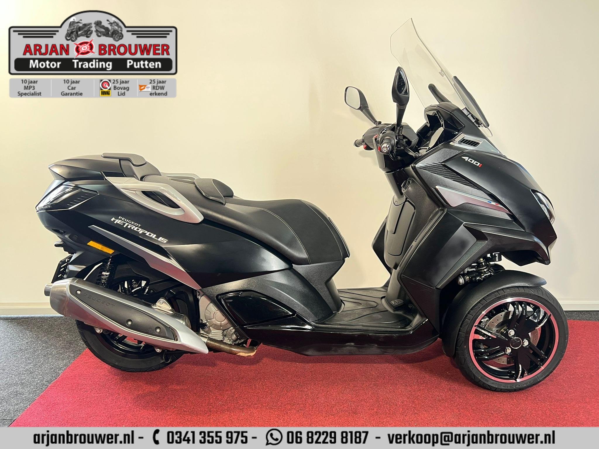 Peugeot Metropolis 400 Allure, Scooter, Postbus 305
4900 AH  Oosterhout, NL, Customer_service@piaggio.com, ABS