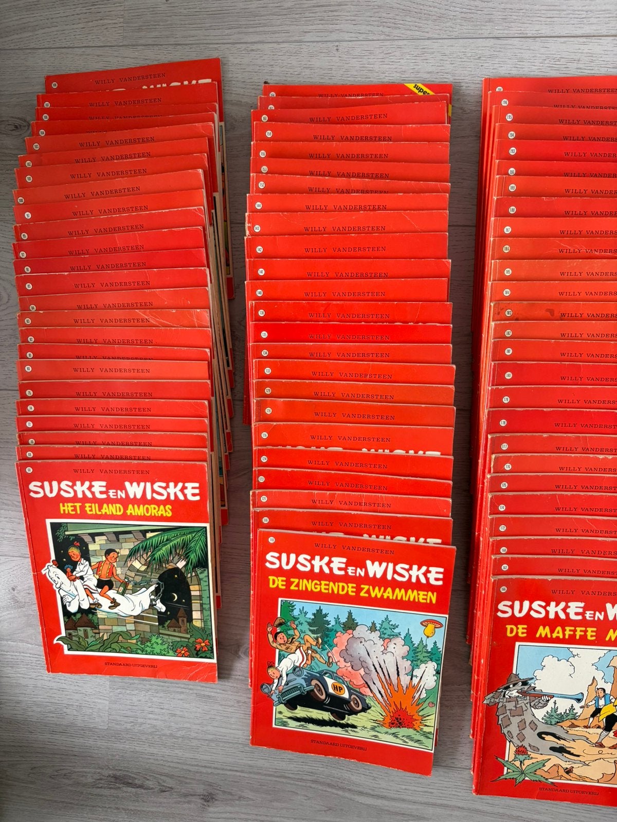 Suske en wiske, 74x, 2x eerste druk, 5x 4 kleuren druk, Meerdere stripboeken, Ophalen, Gelezen