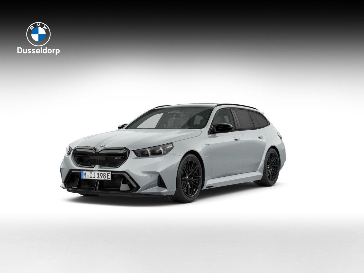 BMW M5 Touring Comfort Pakket | M Carbon-keramische remmen |, Verwarmde buitenspiegels, 4395 cc, Overige brandstoffen, Zilver of Grijs