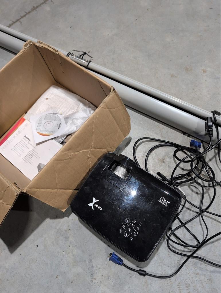 Texas Instruments InFocus X17 beamer met scherm, Ophalen, DLP, Overige resoluties, InFocus