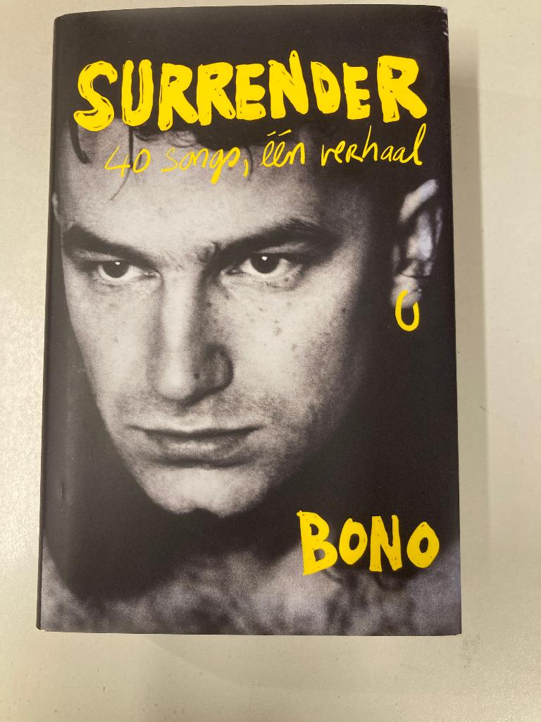 Surrender 40 songs een verhaal door Bono, Ophalen of Verzenden, Zo goed als nieuw, Bono, Overige