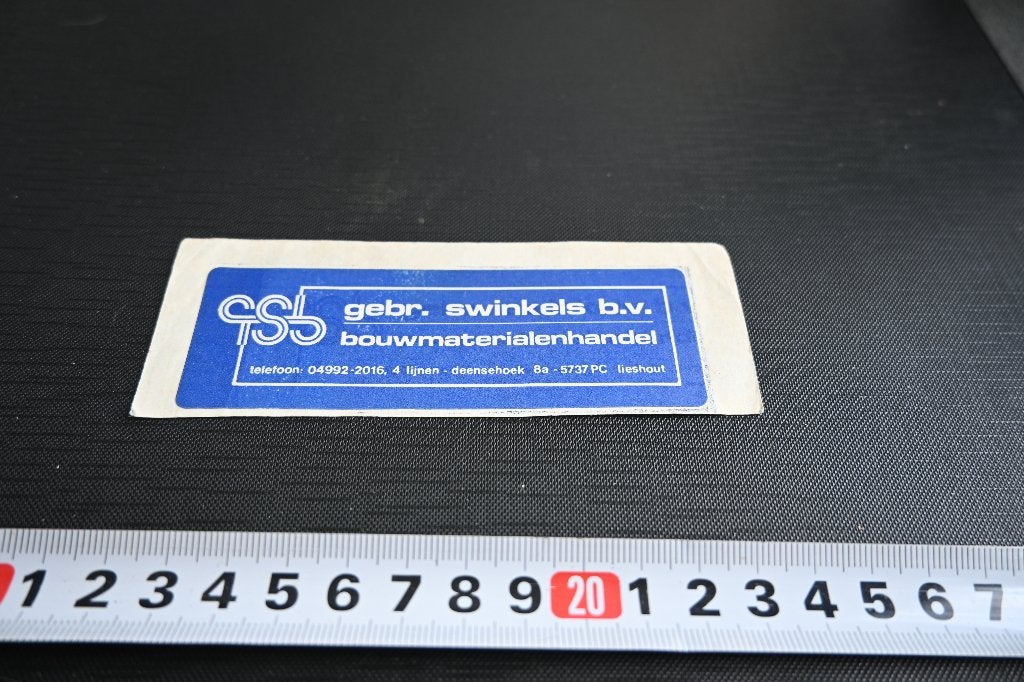 sticker Lieshout Gebr. Swinkels bv bouwmaterialenhandel, Verzamelen, Ophalen, Zo goed als nieuw