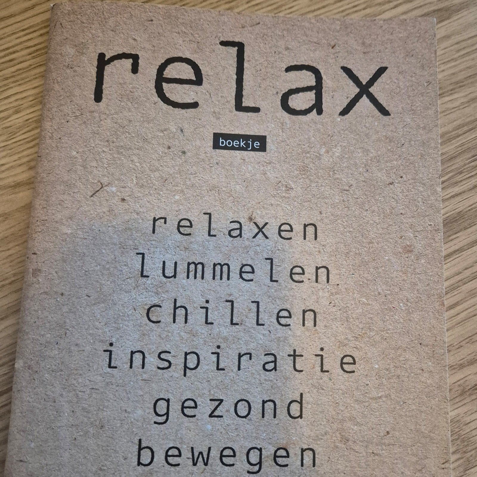 Relax boekje: ontspanning, gezondheid en inspiratie, Ophalen, Zo goed als nieuw, Gezondheid en Conditie, Onbekend