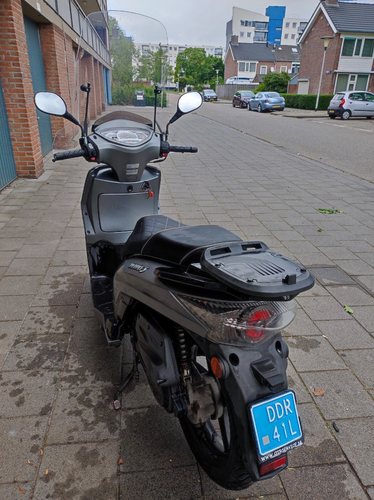Kymco scooter, Maximaal 45 km/u, Zo goed als nieuw, People S, Benzine