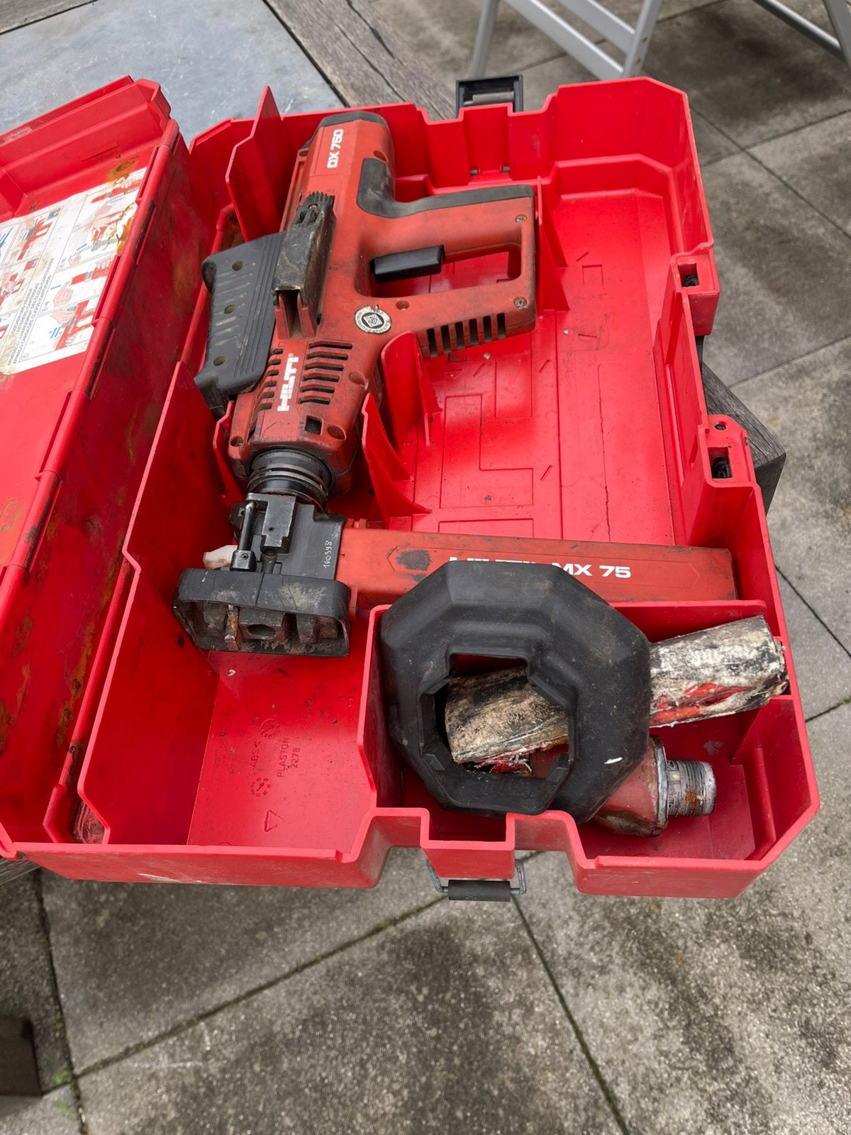 Hilti DX750, Ophalen of Verzenden, Zo goed als nieuw