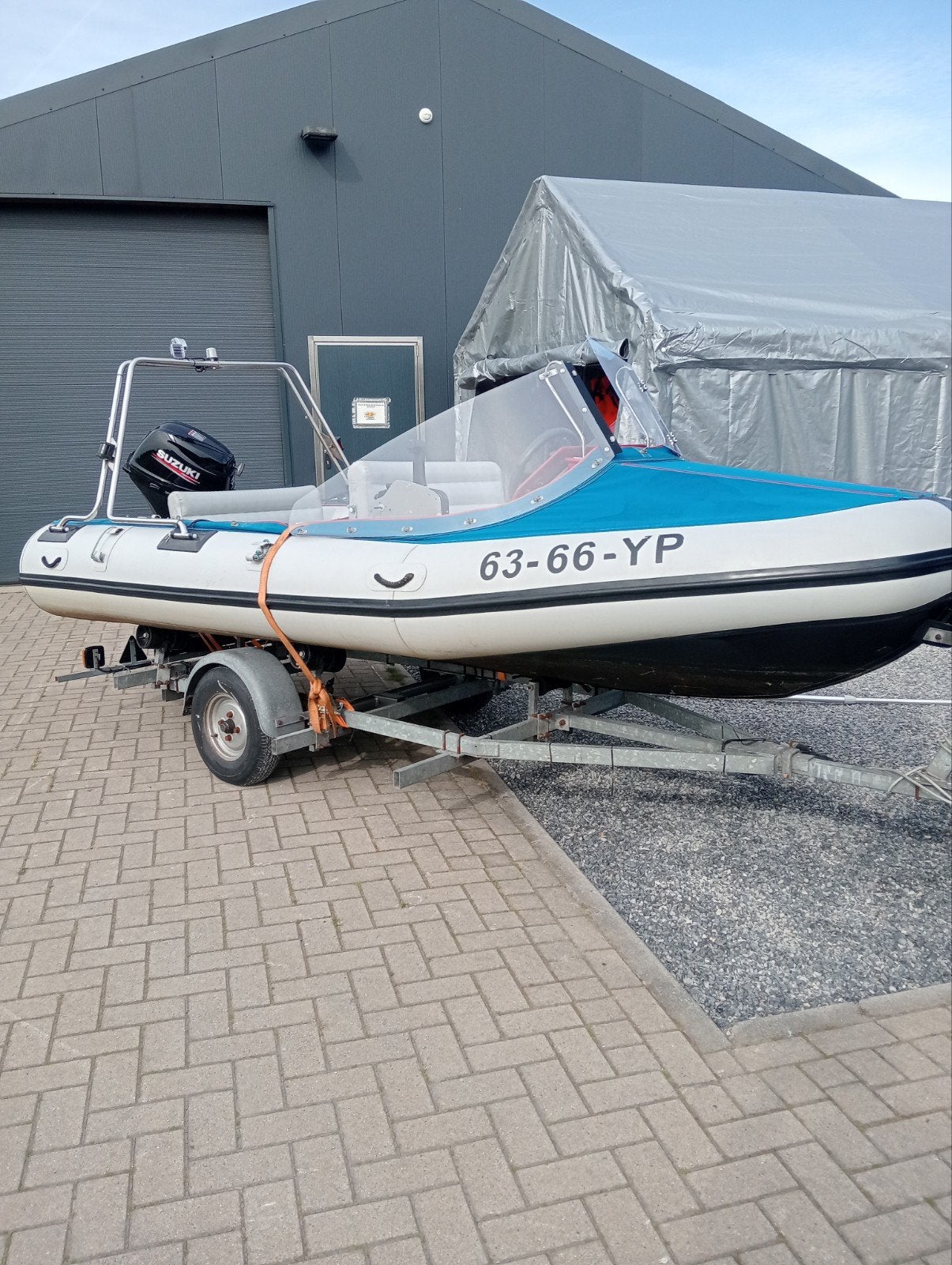Rubberboot  410 cm op  trailer, Watersport en Boten, Rubberboten, Overige merken, Gebruikt, 4 m, 70 pk