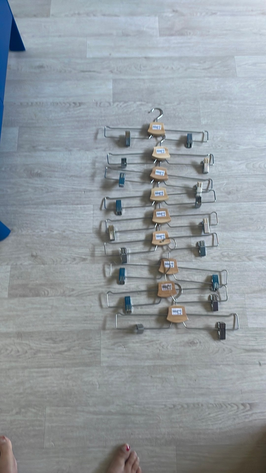 9 broekhangers, Kleding | Dames, Kledinghangers, Ophalen, Zo goed als nieuw, Hout
