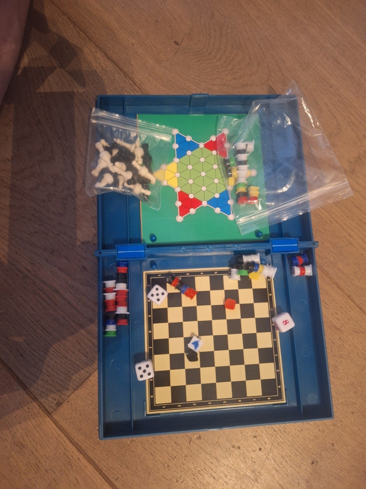 Reisspelletjes set: Schaak, Dam, Ludo en Chinees Dammen, Een of twee spelers, Ophalen of Verzenden, Gebruikt, Reisspel
