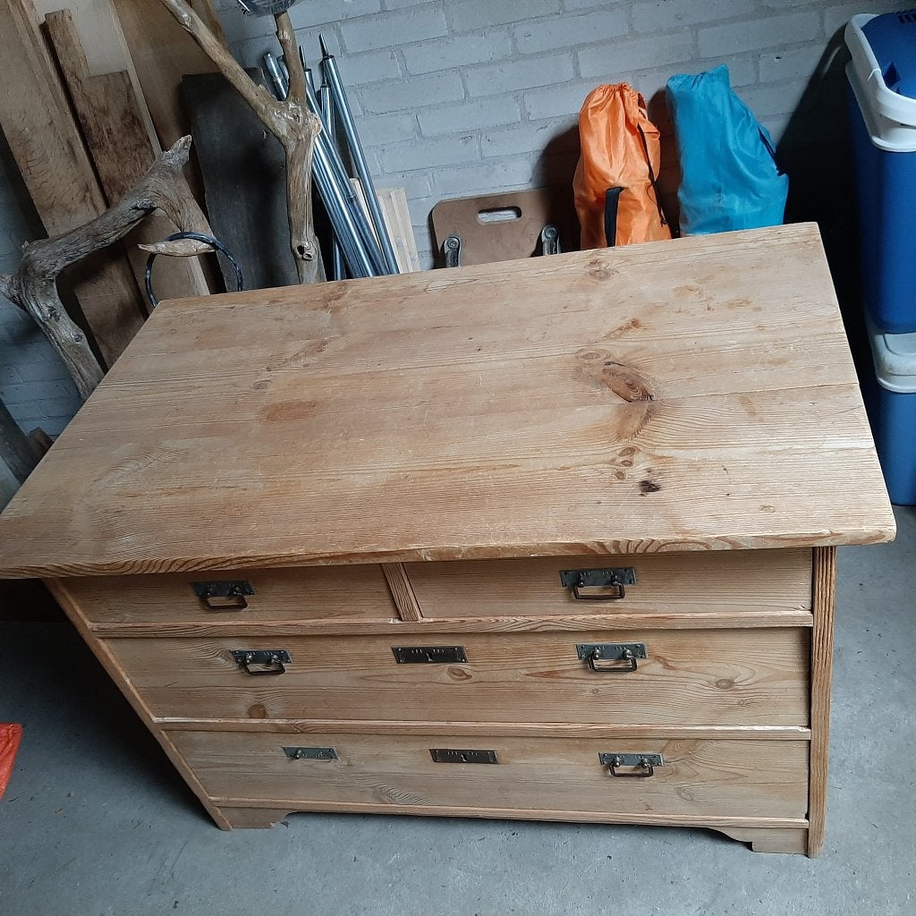 Antieke grenen commode, Ophalen