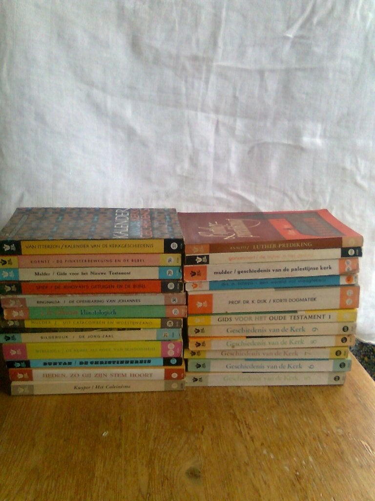 Boeketreeks-pockets, Ophalen of Verzenden, Gelezen
