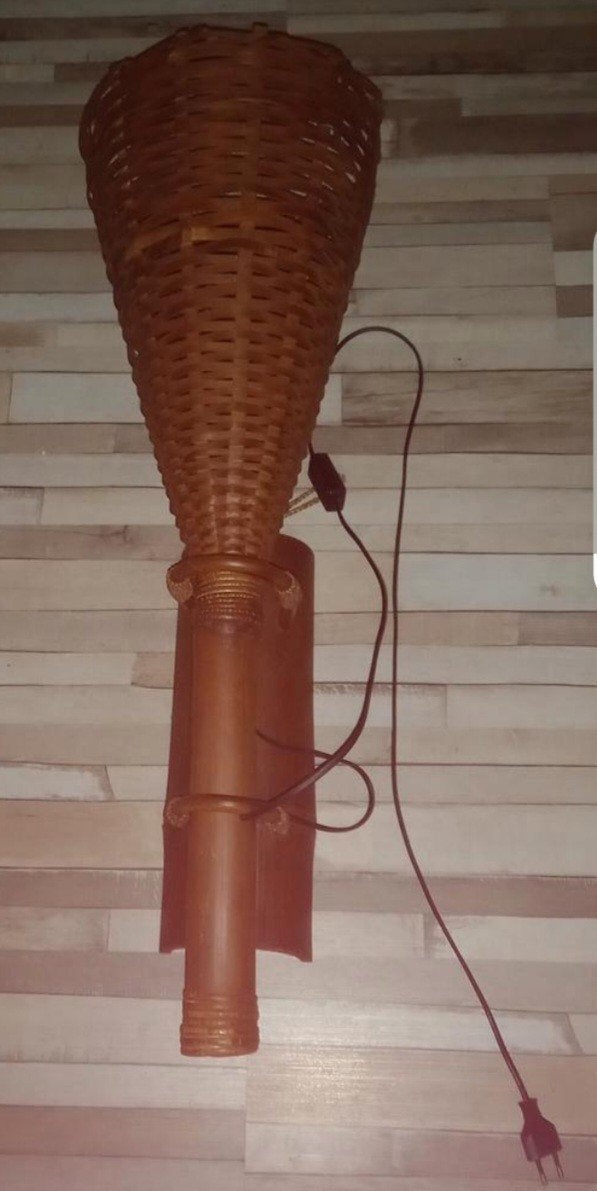 Aparte wandlamp, Ophalen