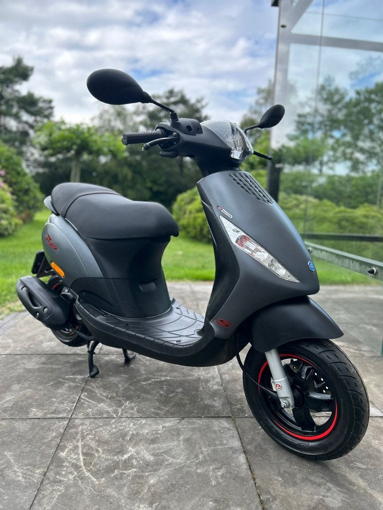 ⭐️Piaggio zip Iget brom zeer nette staat Origineel⭐️, Niet ingevuld, Niet ingevuld, Niet ingevuld