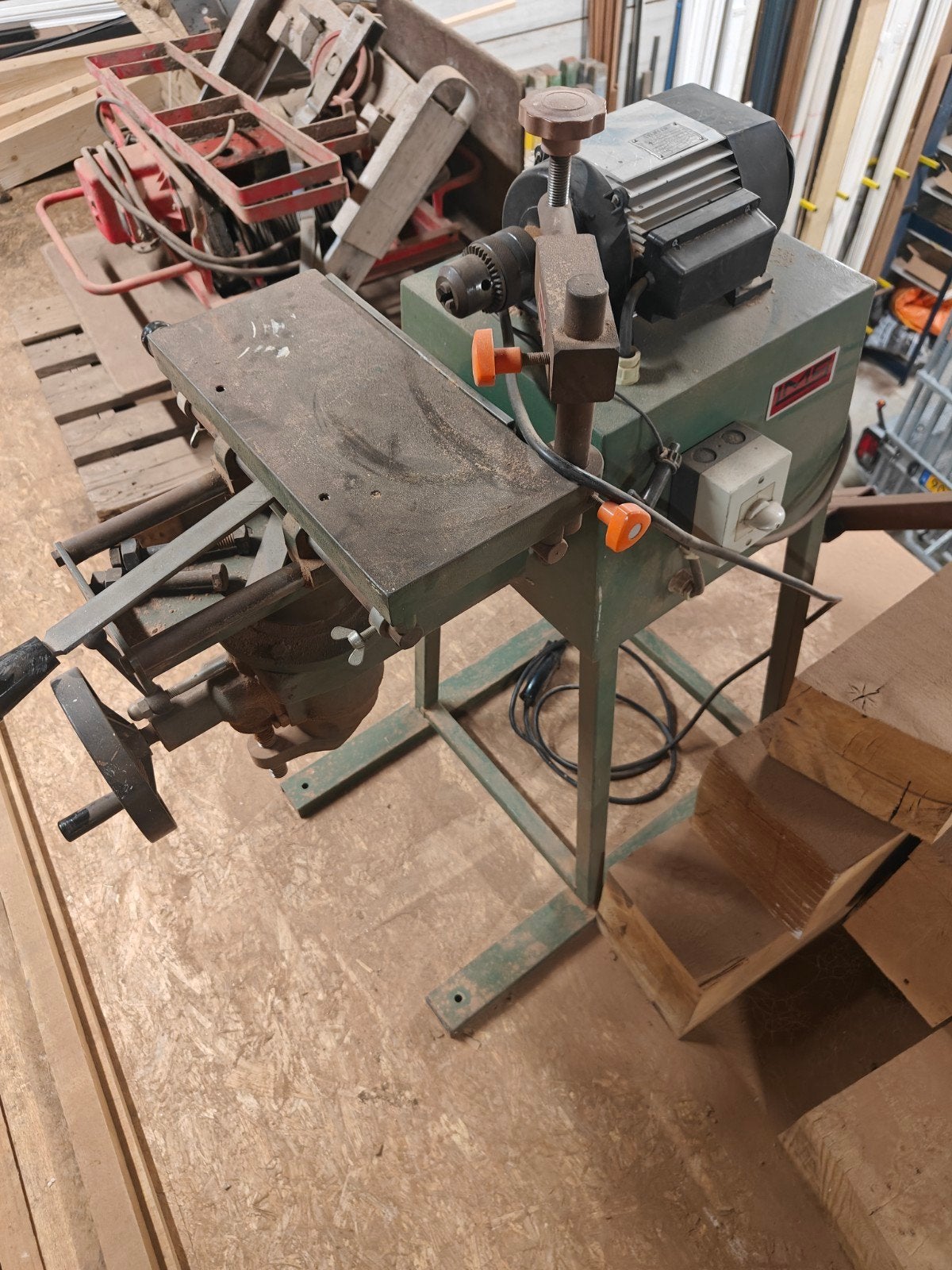 Langgat boormachine - Oud model, ideaal voor de hobbyist, Ophalen
