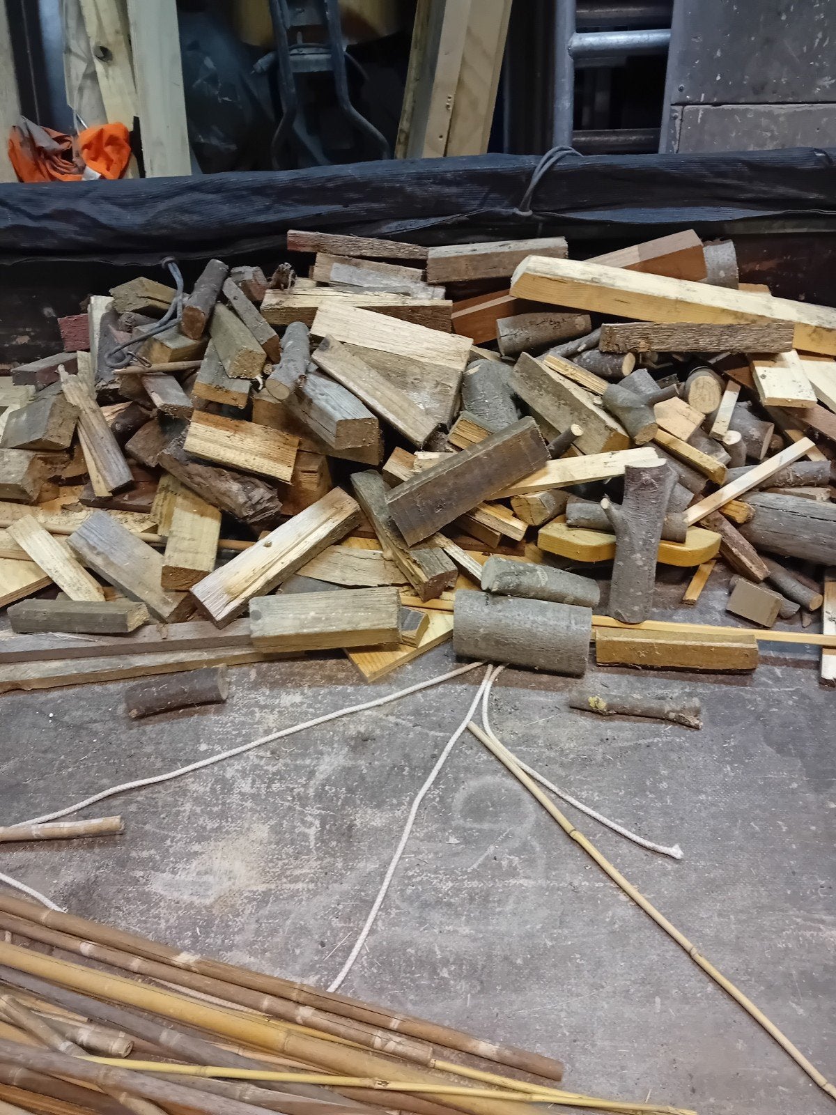 Kachel hout, Minder dan 3 m³, Ophalen
