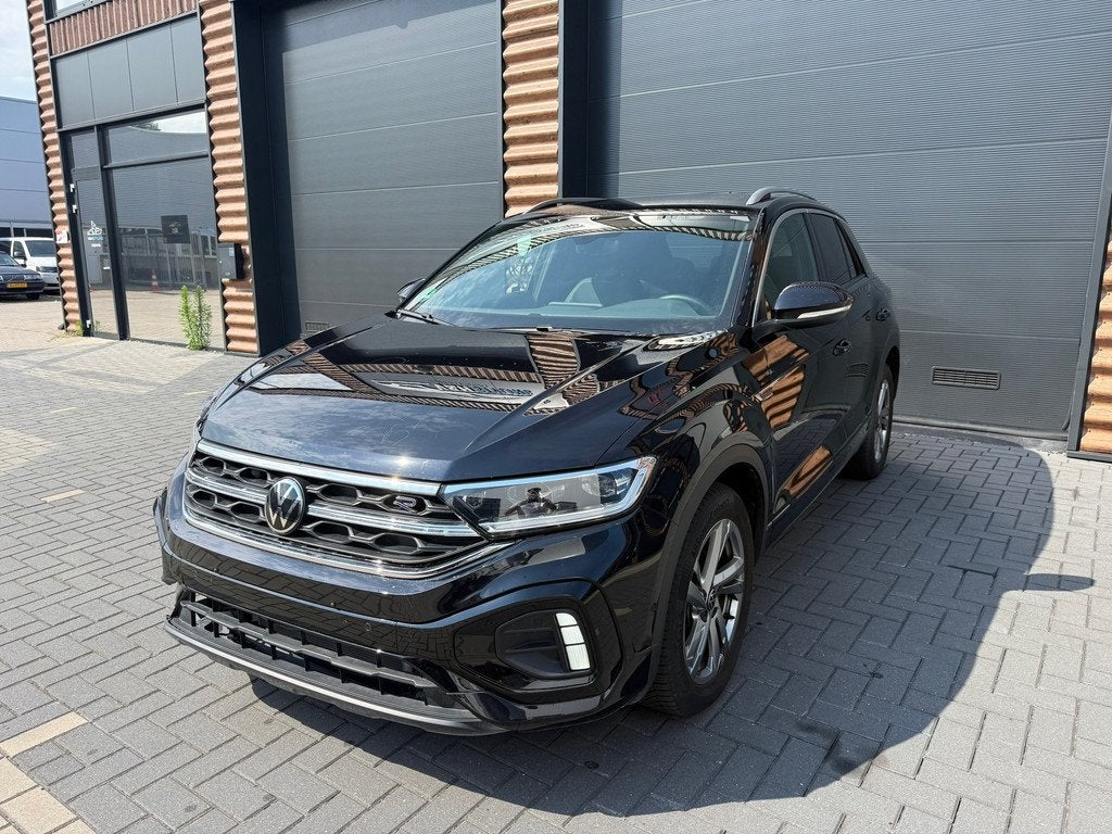 Volkswagen T-Roc 1.5 TSI R-Line 2025 | CarPlay | Stoelverwar, Auto diversen, Schadeauto's, Automaat, 1498 cc, Volkswagen, Zwart