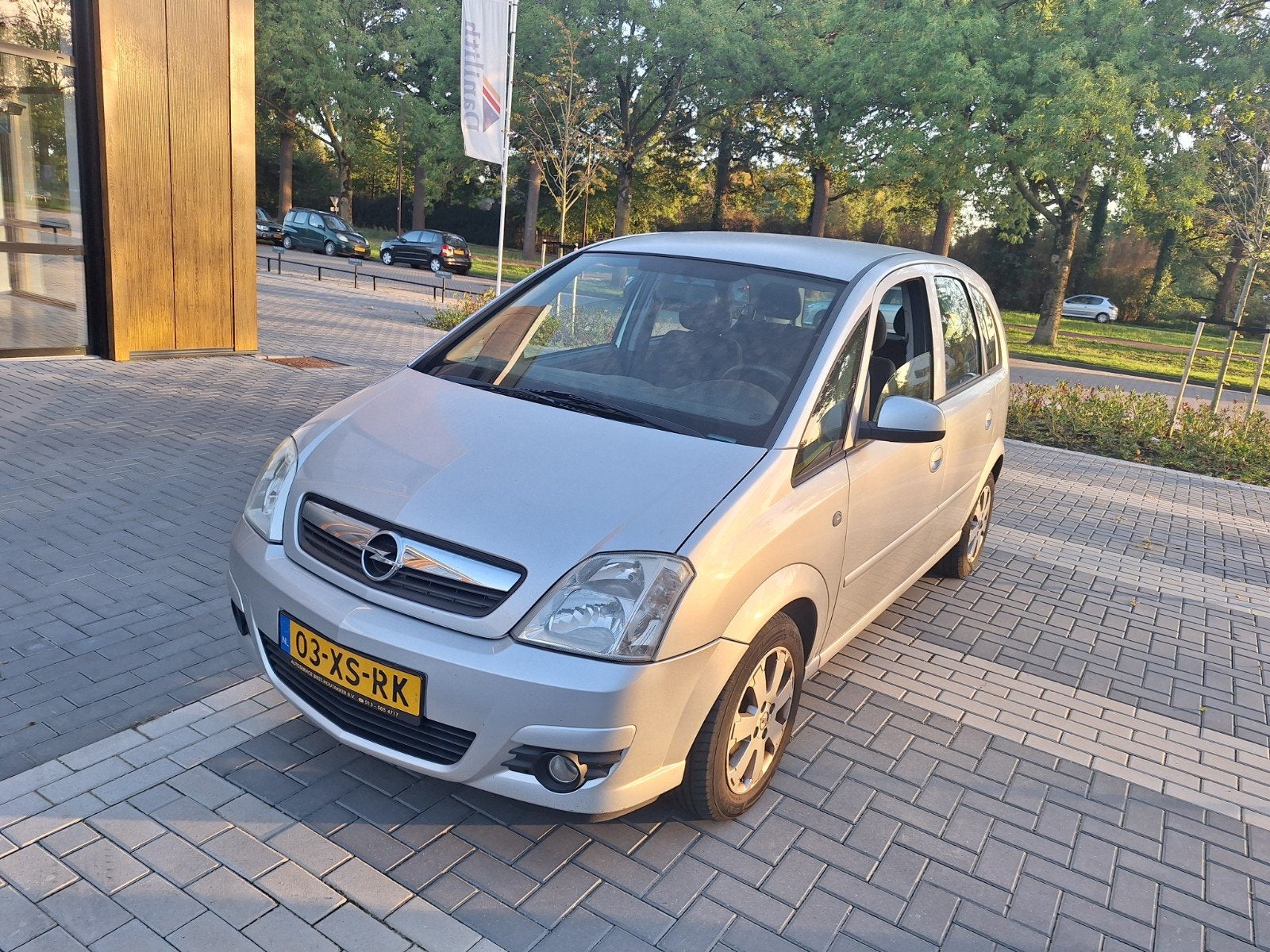 Opel Meriva 1.6 benzine 16V 77KW bouwjaar 2007 Grijs, Voorwielaandrijving, 15 km/l, 4 cilinders, Origineel Nederlands