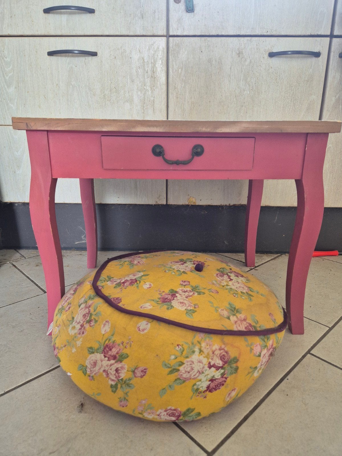 Roze kindertafel met lade, Ophalen, Gebruikt, Tafel(s)