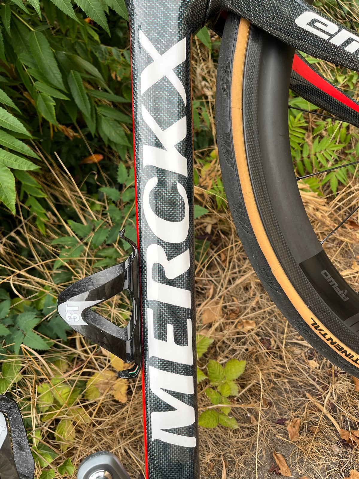 Foto 11 van Eddy Merckx EMX-7 racefiets - Carbon, Ultegra, FFWD wielen